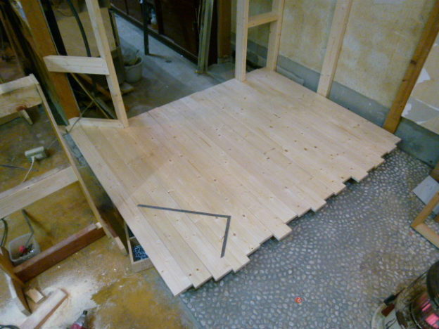 DIY セルフリノベーション『ウッドデッキを作る』