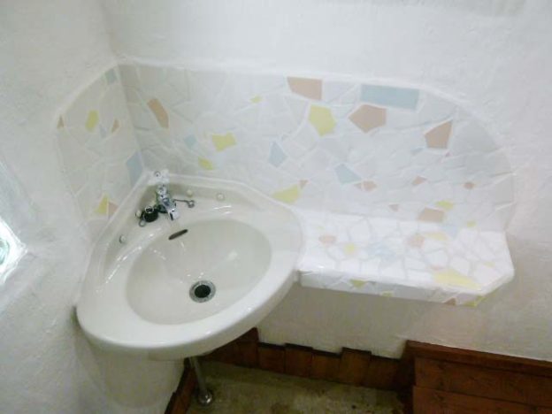 DIY セルフリノベーション『トイレの改装が完了!!』