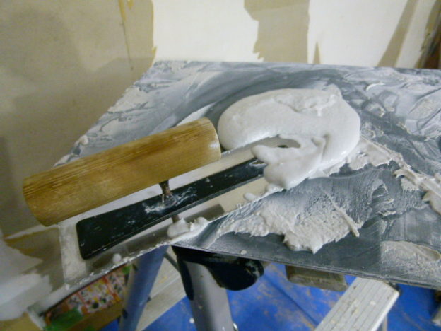 DIY セルフリノベーション『珪藻土で壁を仕上げる ①』