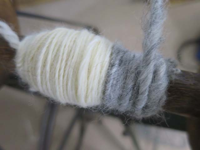 開拓時代の糸車!?