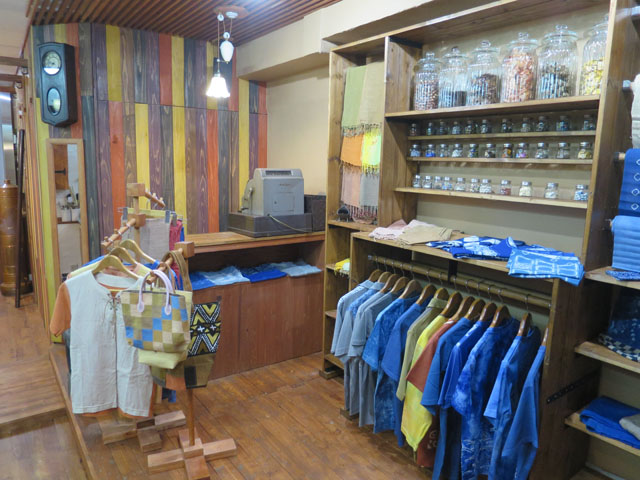 草木染工房 ひとつ屋 + workshop