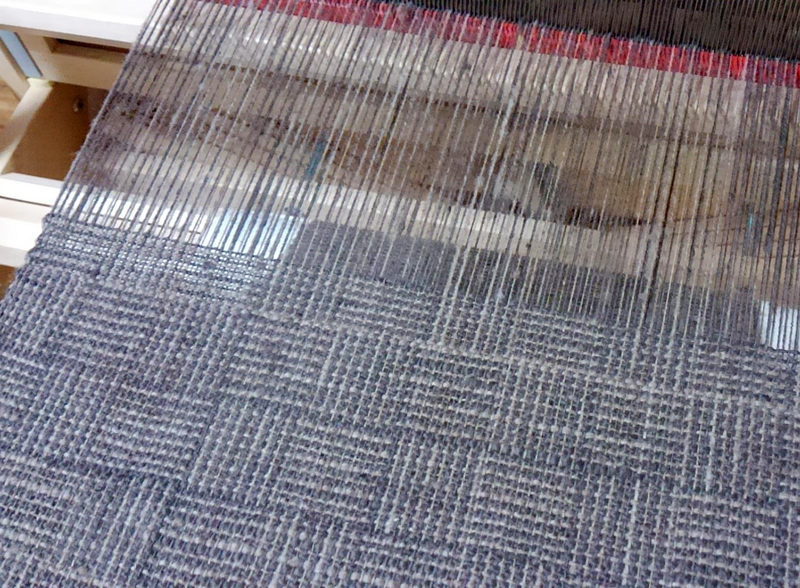 ポロワスを織る