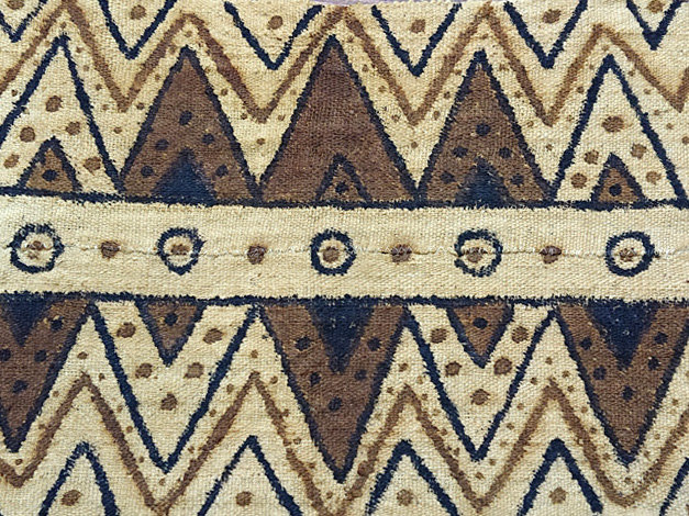 西アフリカ伝統泥染め