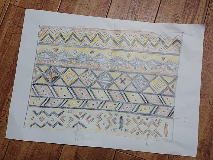 西アフリカの伝統泥染め風レザークラフト ②