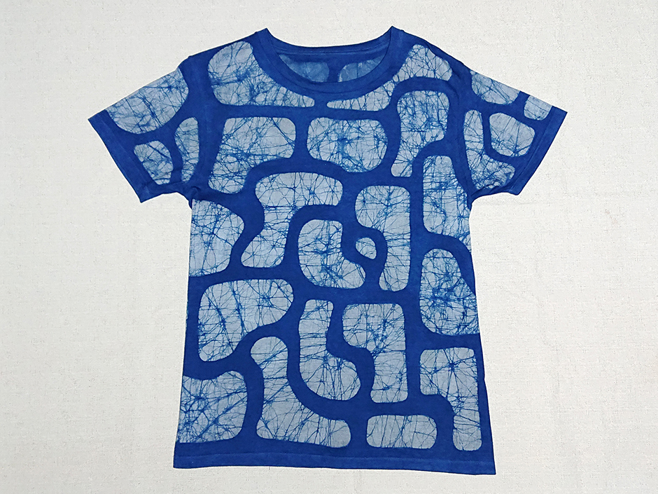 ろうけつ染めＴシャツ