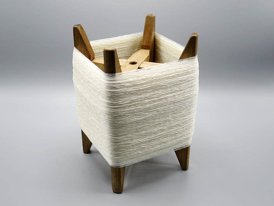 繭からショールへ（座繰り編）