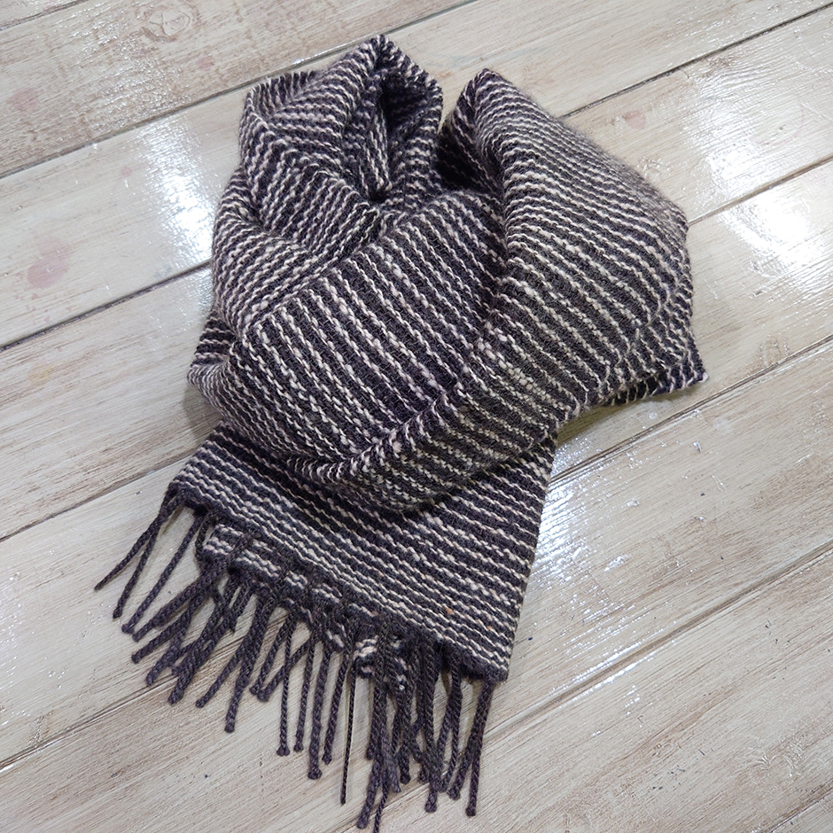 手紡ぎマフラー